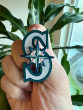 Load image into Gallery viewer, Seattle Mariners Spinning Hard Enamel Pin