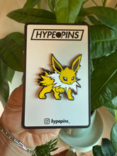 Load image into Gallery viewer, Jolteon Hard Enamel Pin