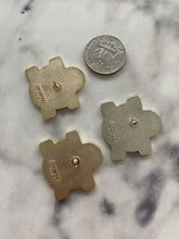 Load image into Gallery viewer, Sea Turtle T Hard Enamel Pin