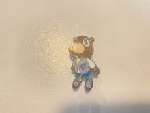 Load image into Gallery viewer, Graduation Bear Magnetic Ball Marker