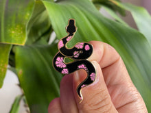 Load image into Gallery viewer, Cute Snake with Flowers Black Hard Enamel Pin
