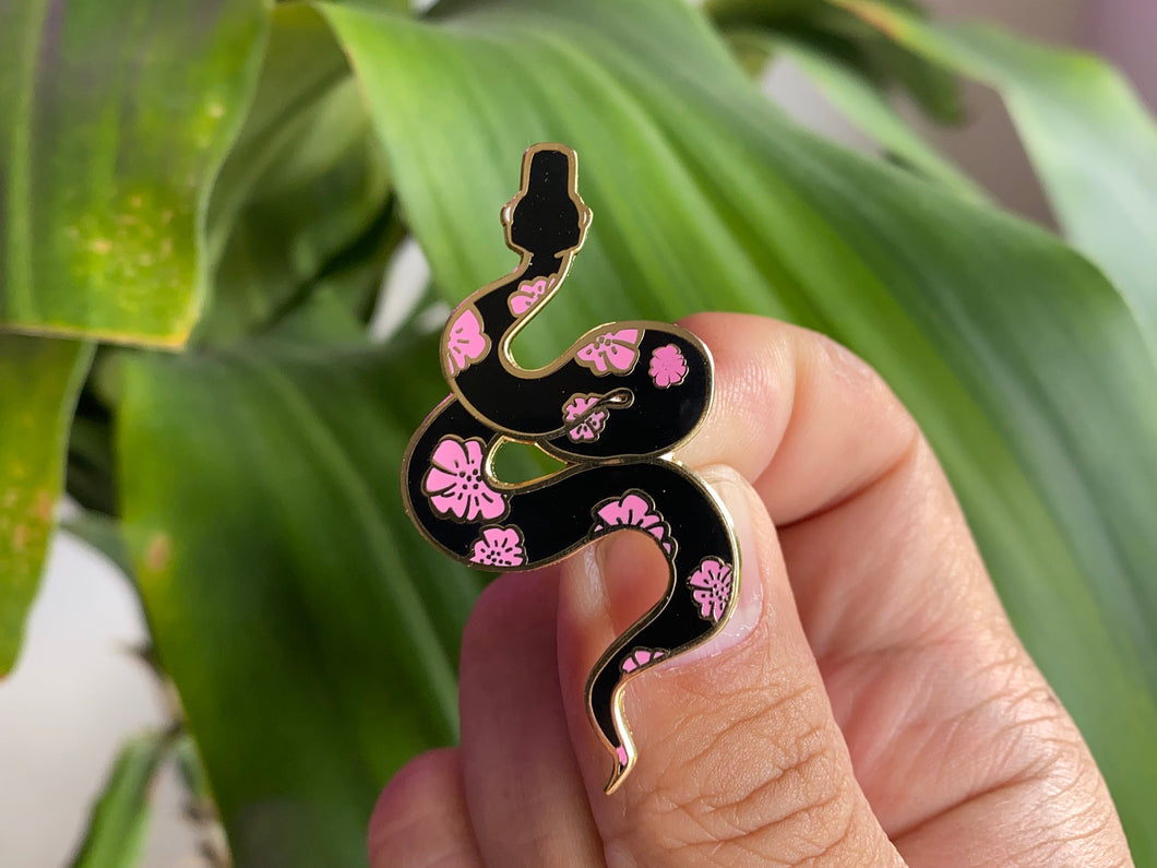 Cute Snake with Flowers Black Hard Enamel Pin
